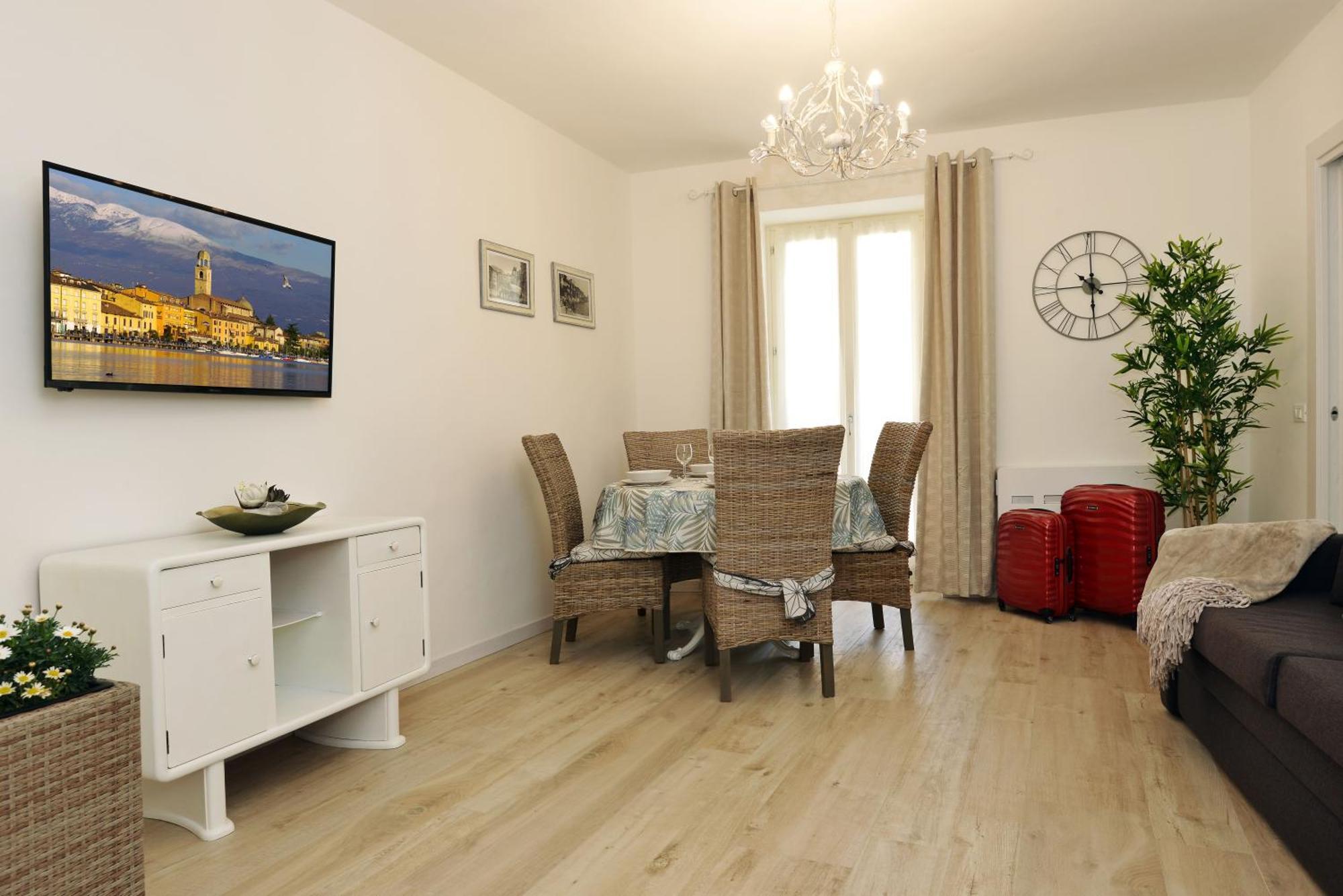 Cavour apartments Salò Extérieur photo