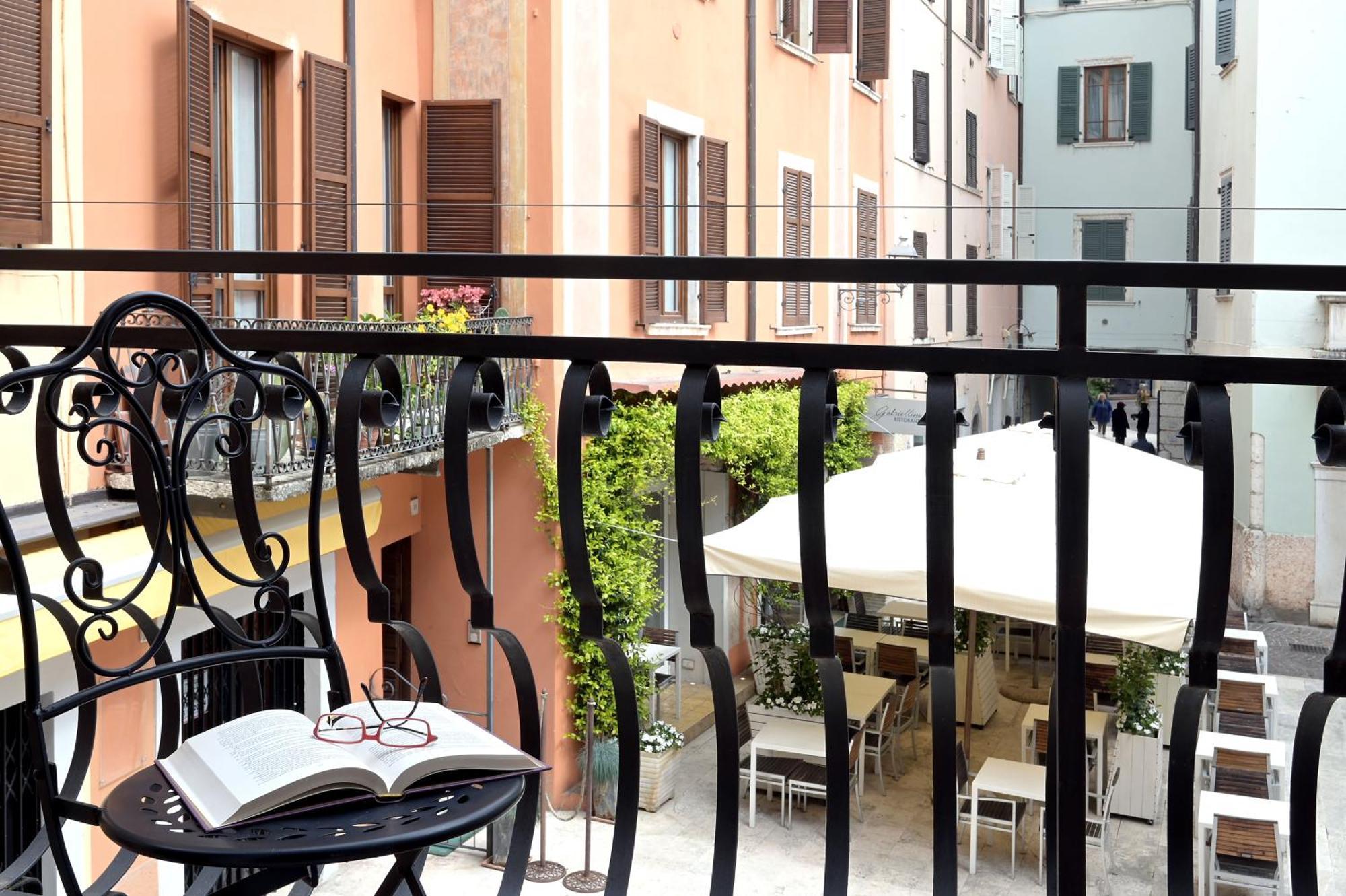 Cavour apartments Salò Extérieur photo