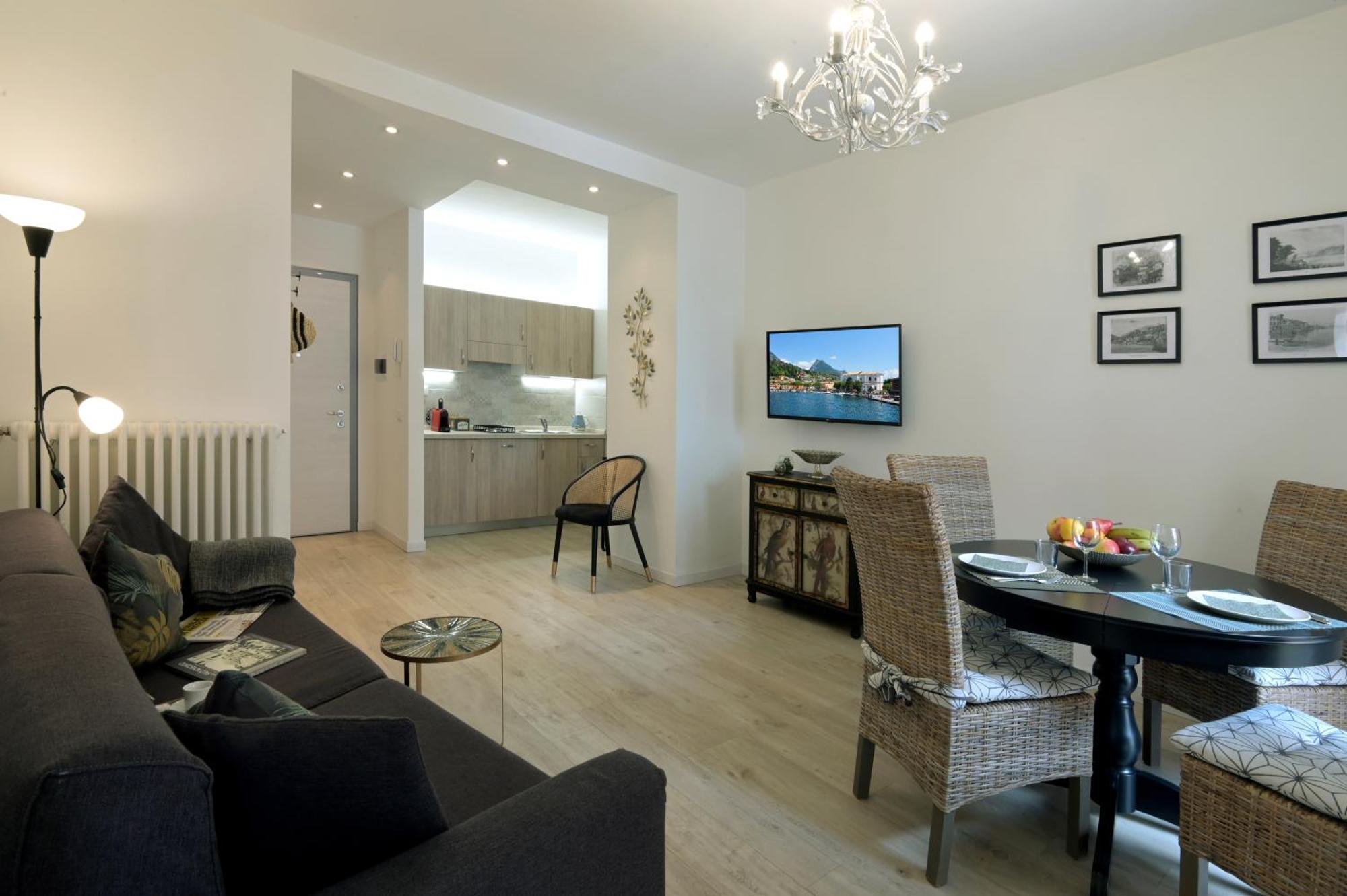 Cavour apartments Salò Extérieur photo