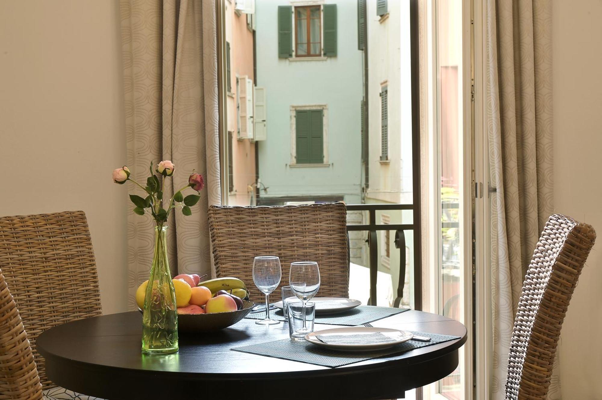 Cavour apartments Salò Extérieur photo